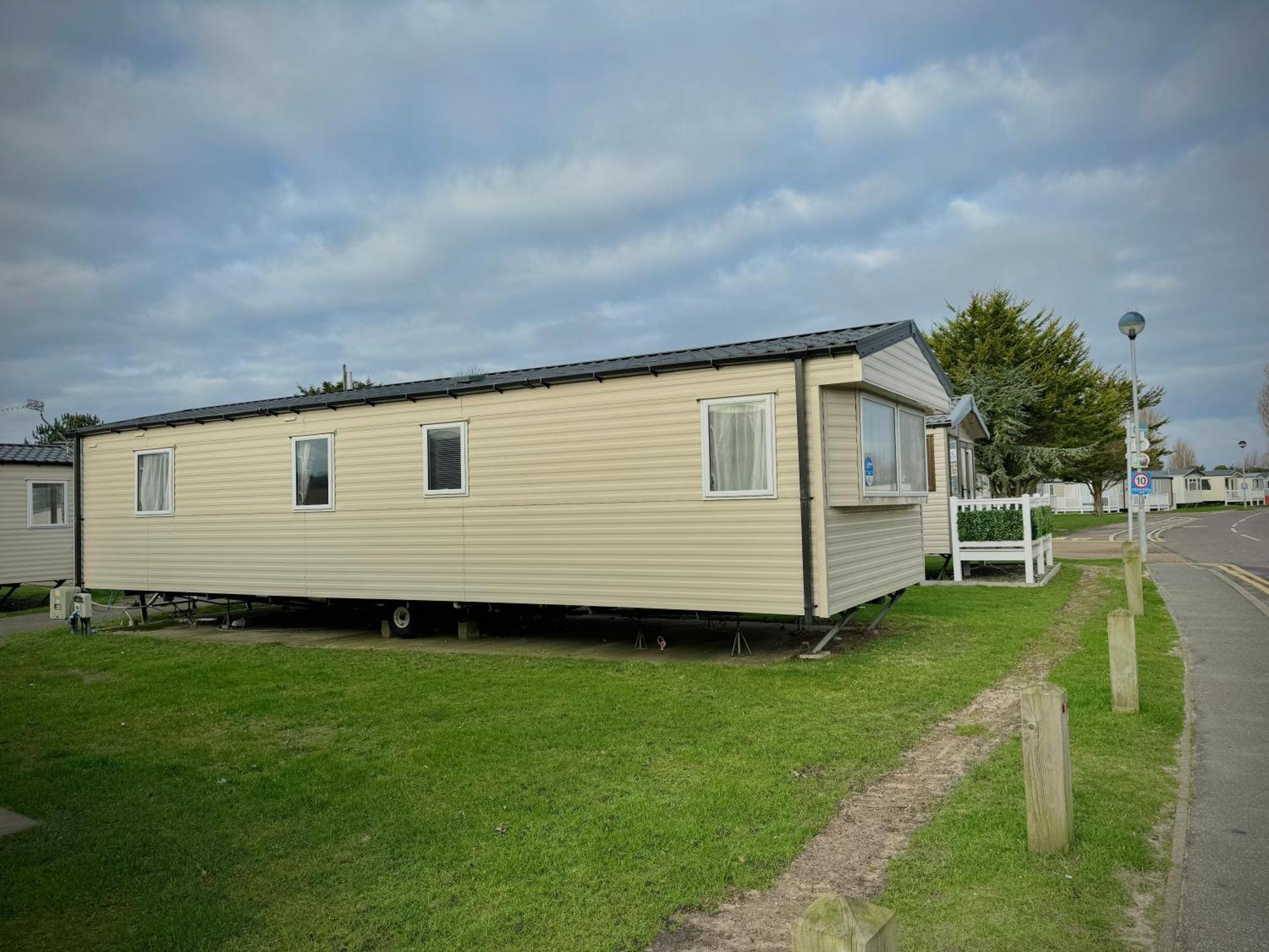 Haven Seashore Holiday Park Кейстер-он-Си Экстерьер фото